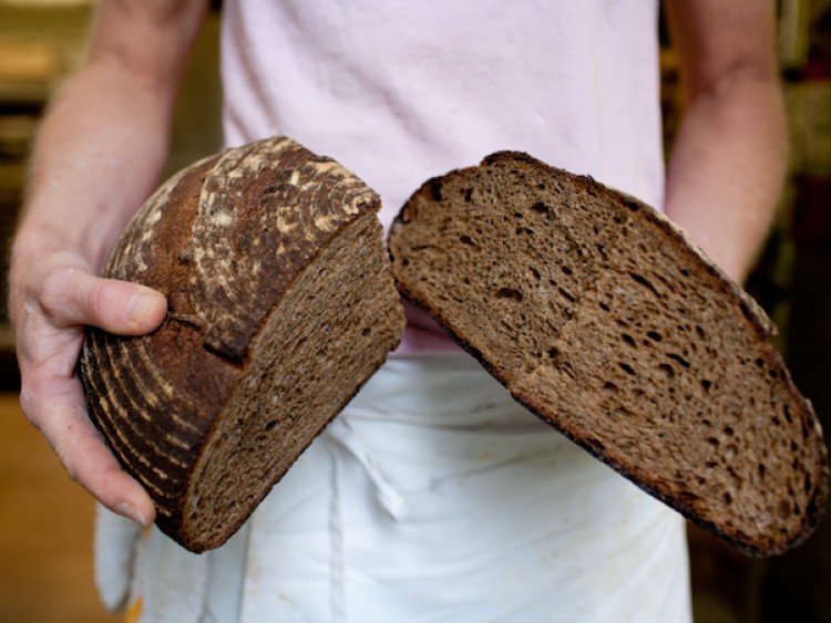 Хлеб в древности. Древний хлеб. Хлеб на Руси. Ржаной хлеб в древности. Ржаной хлеб на Руси.